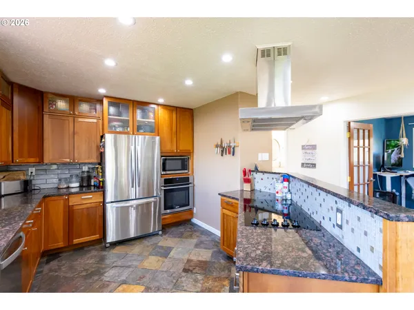 $572,000 | 3302 Old Dufur Road, The Dalles, OR 97058
