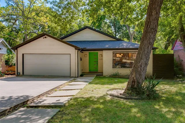 $429,000 | 1630 Ramsey Avenue, Dallas, TX 75216
