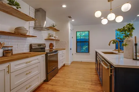 $416,000 | 1630 Ramsey Avenue, Dallas, TX 75216