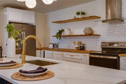 $416,000 | 1630 Ramsey Avenue, Dallas, TX 75216