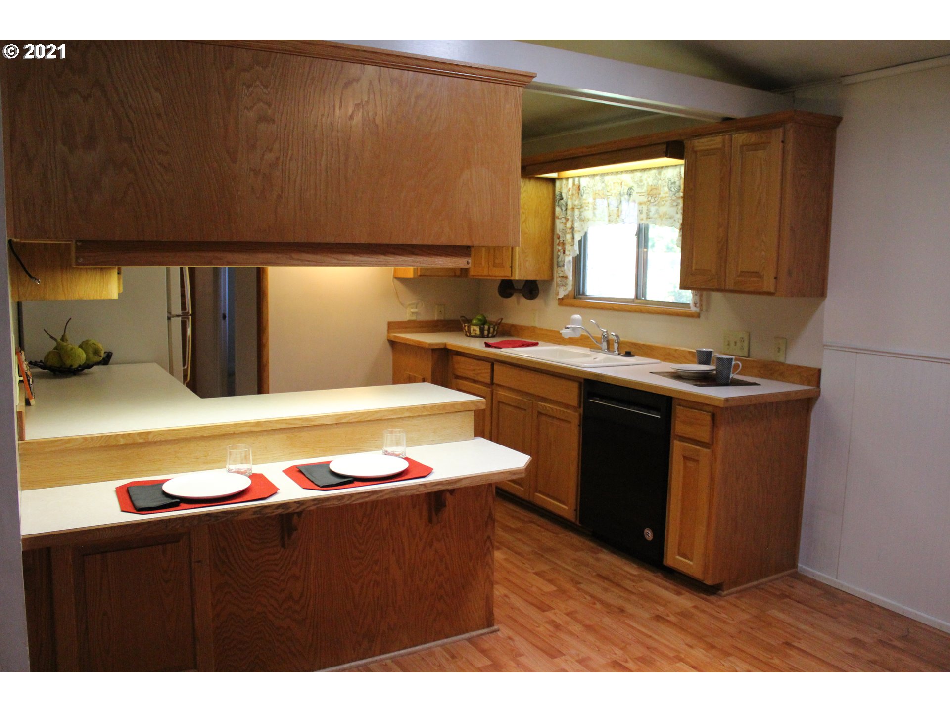 1218 Quinalt Street Springfield, OR 97477 - Photo 4 of 8