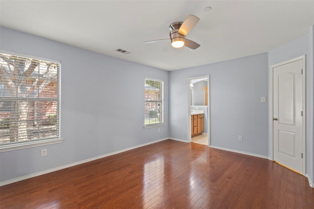 1034 Lucy Lane Allen, TX 75013 - Photo 5 of 16