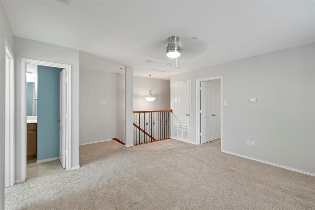 1034 Lucy Lane Allen, TX 75013 - Photo 9 of 16