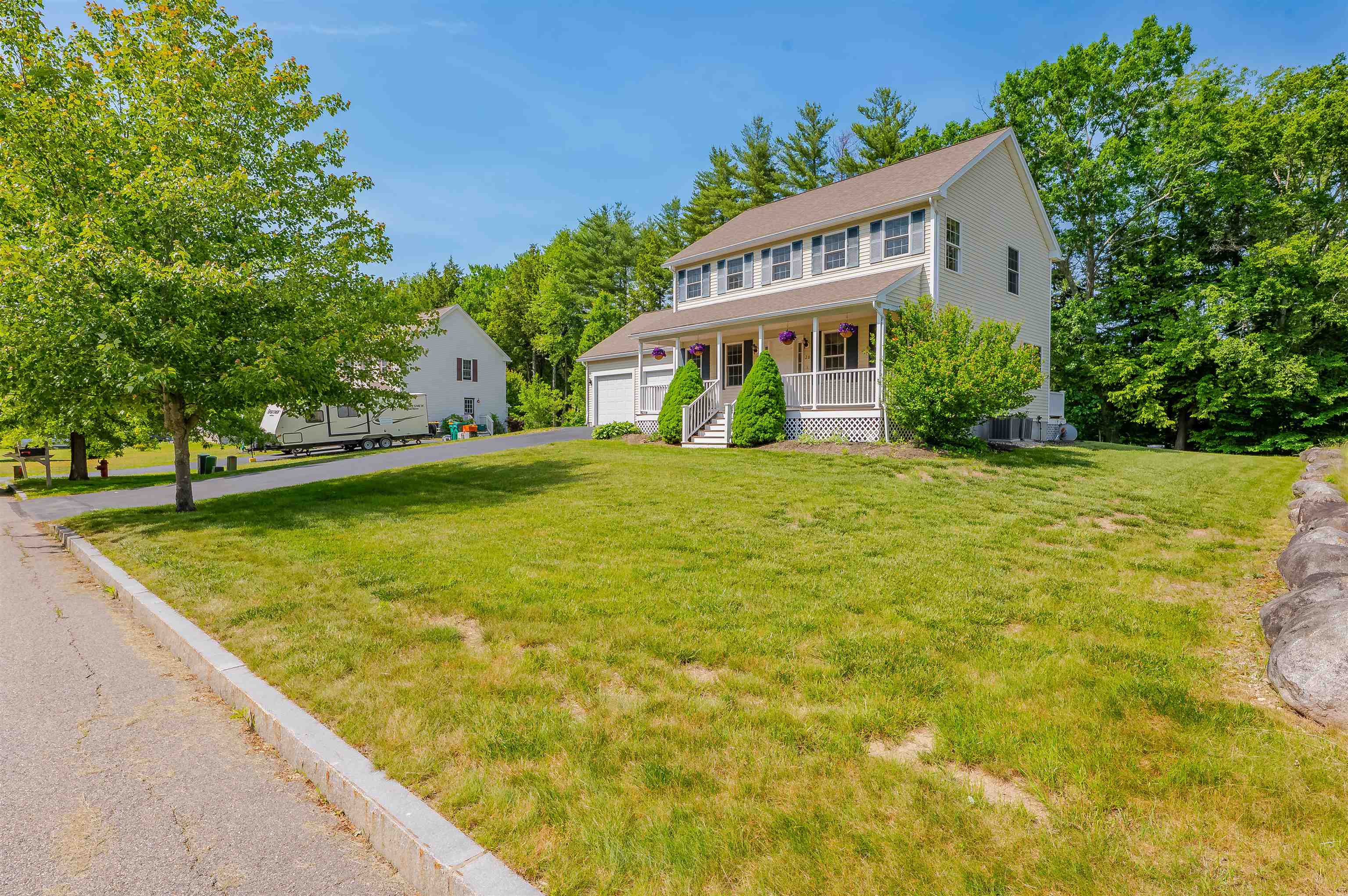 20 Brenda Lane Rochester, NH 03867 - Photo 4 of 45
