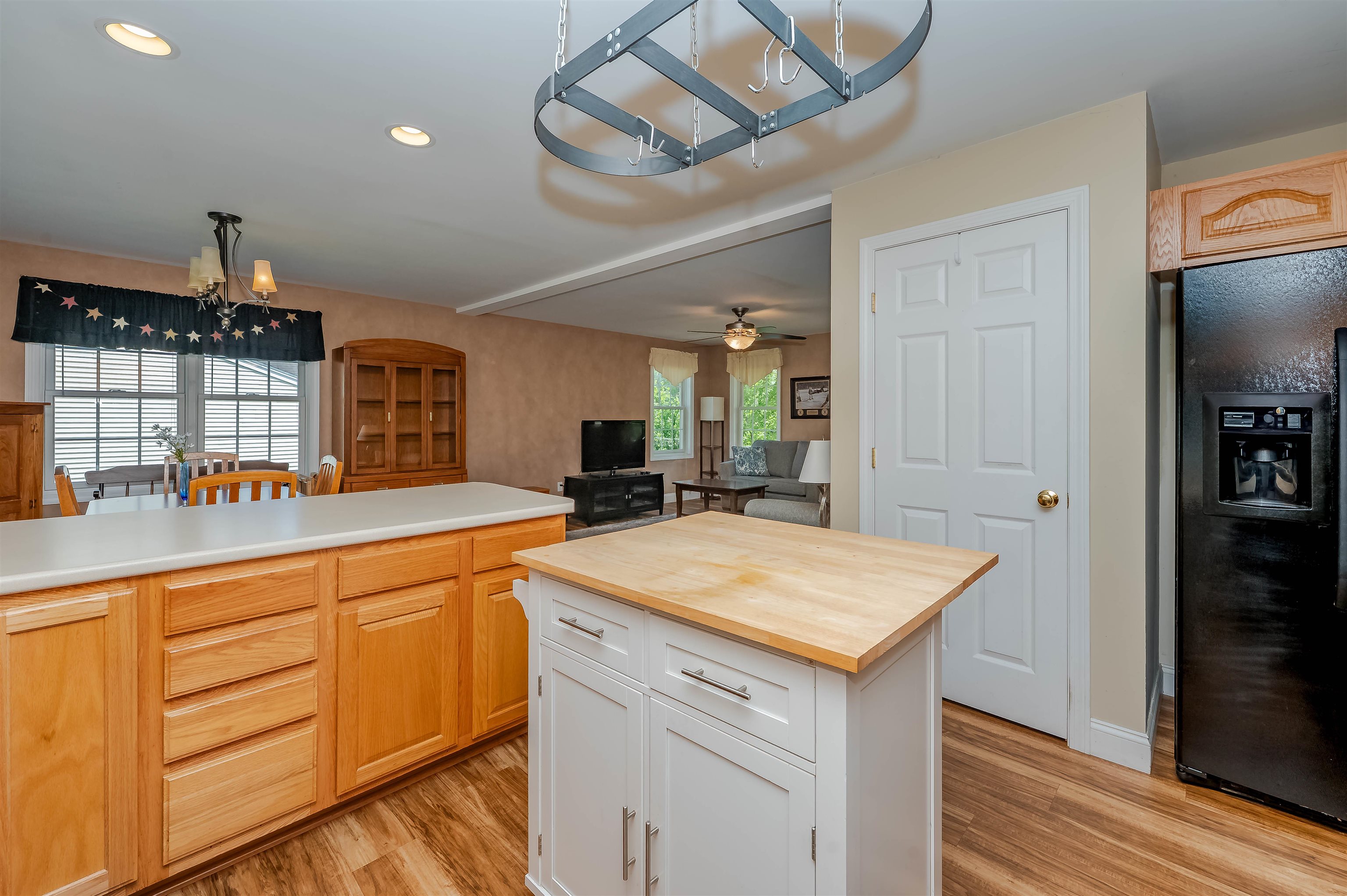 20 Brenda Lane Rochester, NH 03867 - Photo 8 of 45