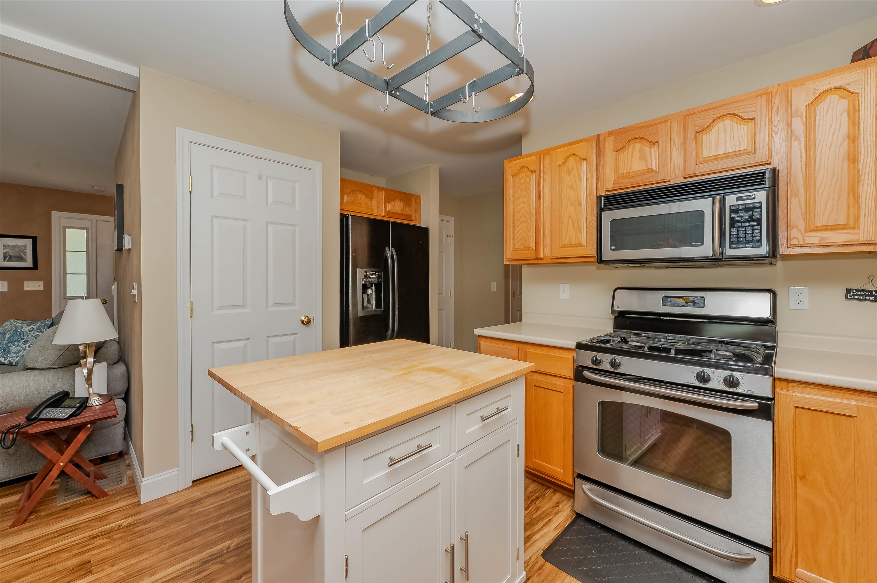 20 Brenda Lane Rochester, NH 03867 - Photo 9 of 45