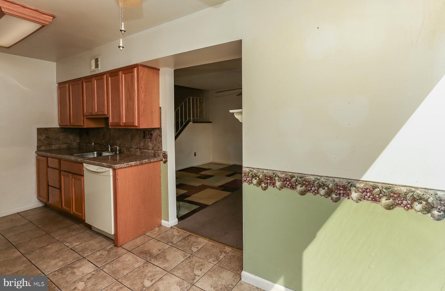 9001 Ridge Avenue, Unit 18 Philadelphia, PA 19128 - Photo 12 of 22 Gallery Image 12