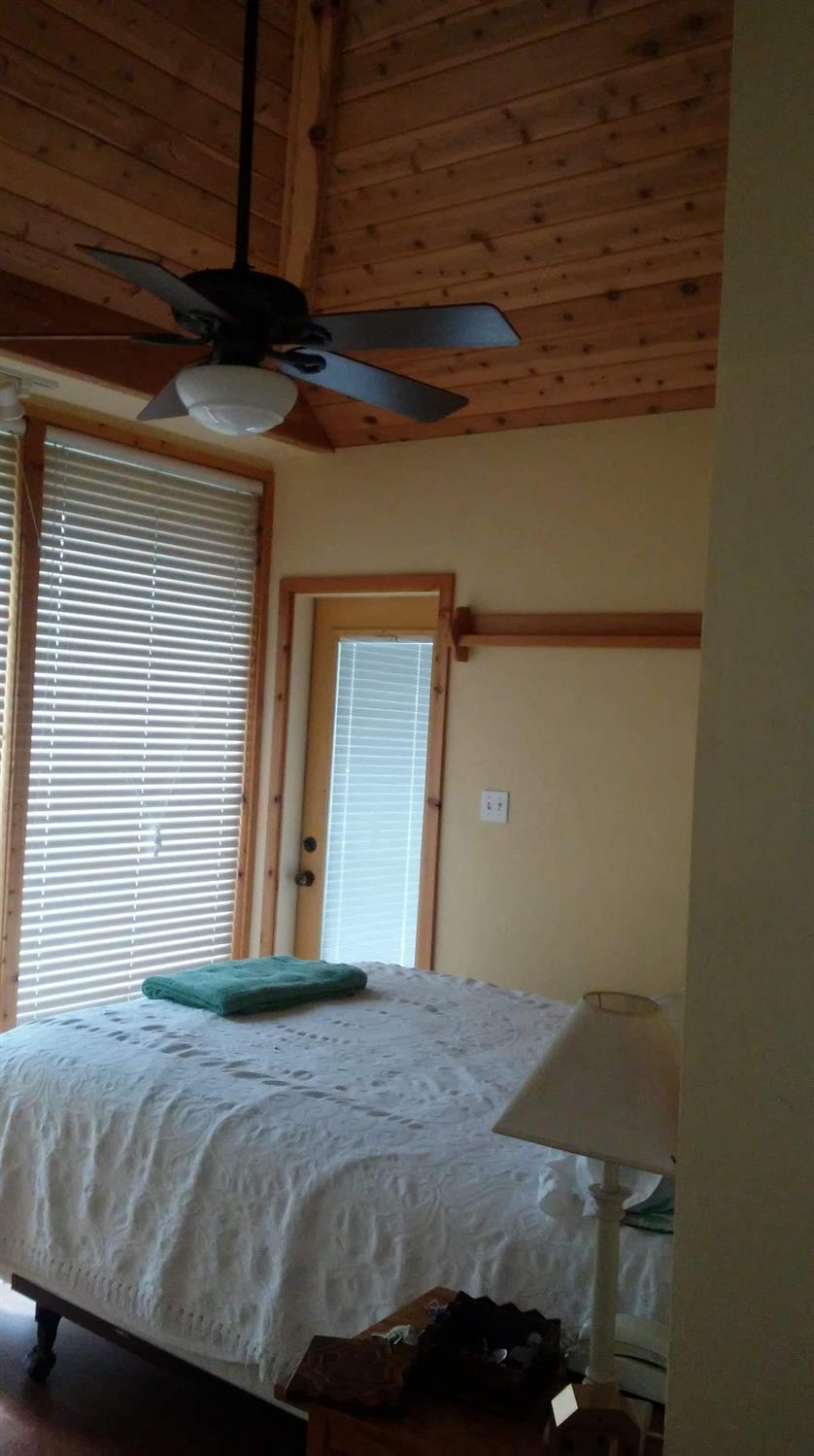 27717 Rocky Point Road Klamath Falls, OR 97601 - Photo 14 of 32 Master br