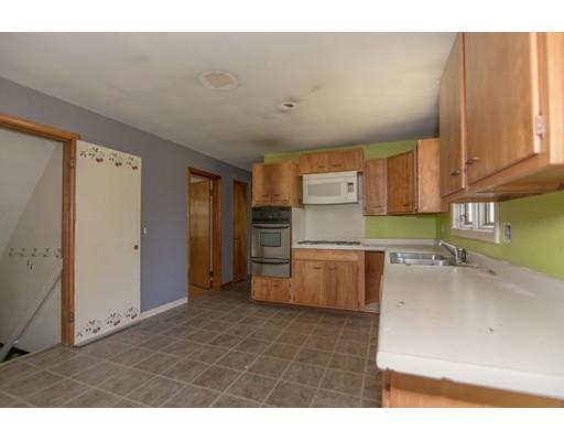 22 John Dee Road, Unit RD Sterling, MA 01564 - Photo 10 of 32 Gallery Image 10