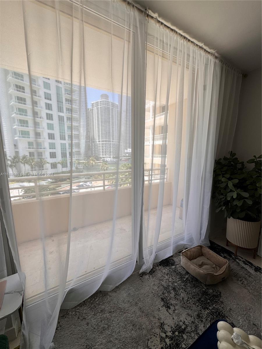 888 Brickell Key Drive, Unit 601 Miami, FL 33131 - Photo 13 of 42