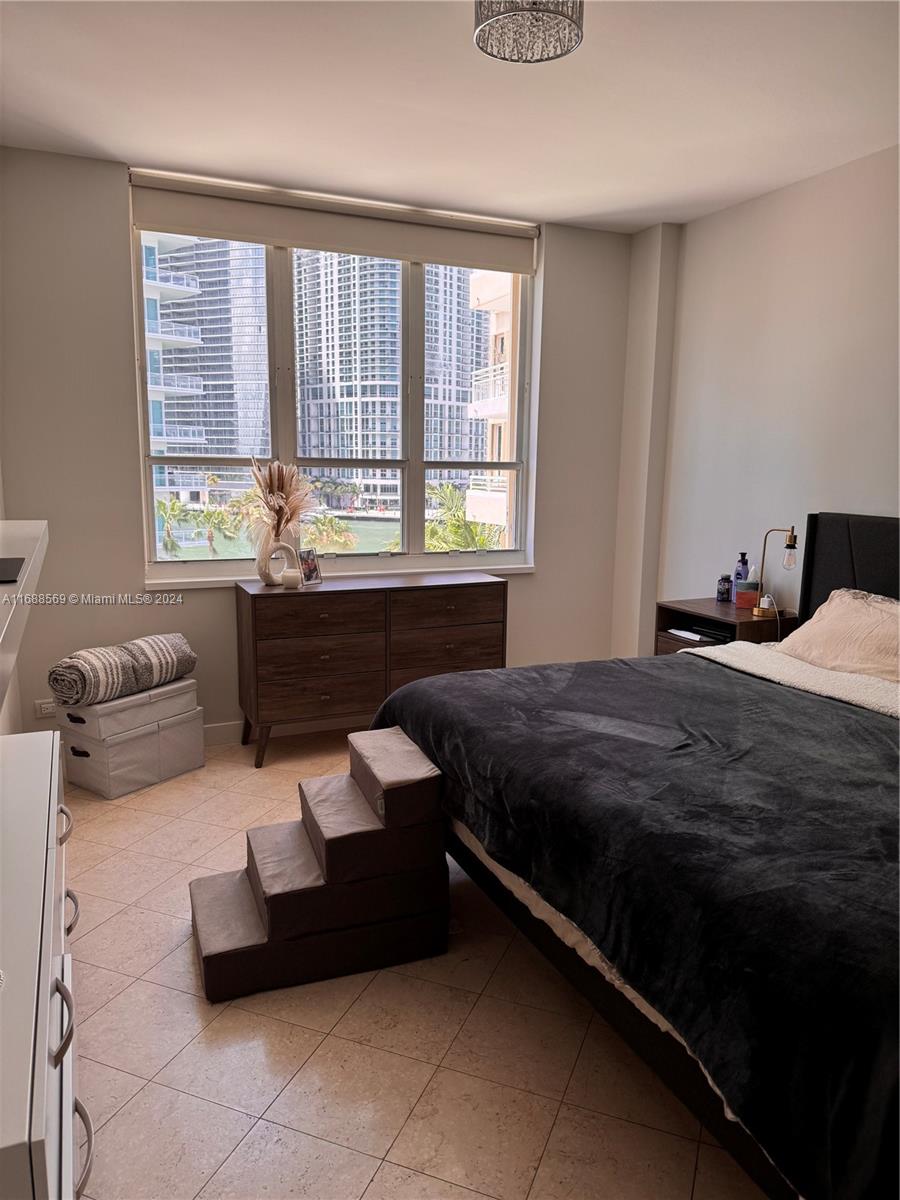 888 Brickell Key Drive, Unit 601 Miami, FL 33131 - Photo 15 of 42