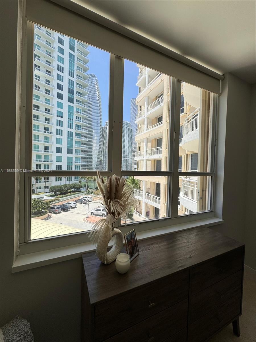 888 Brickell Key Drive, Unit 601 Miami, FL 33131 - Photo 21 of 42