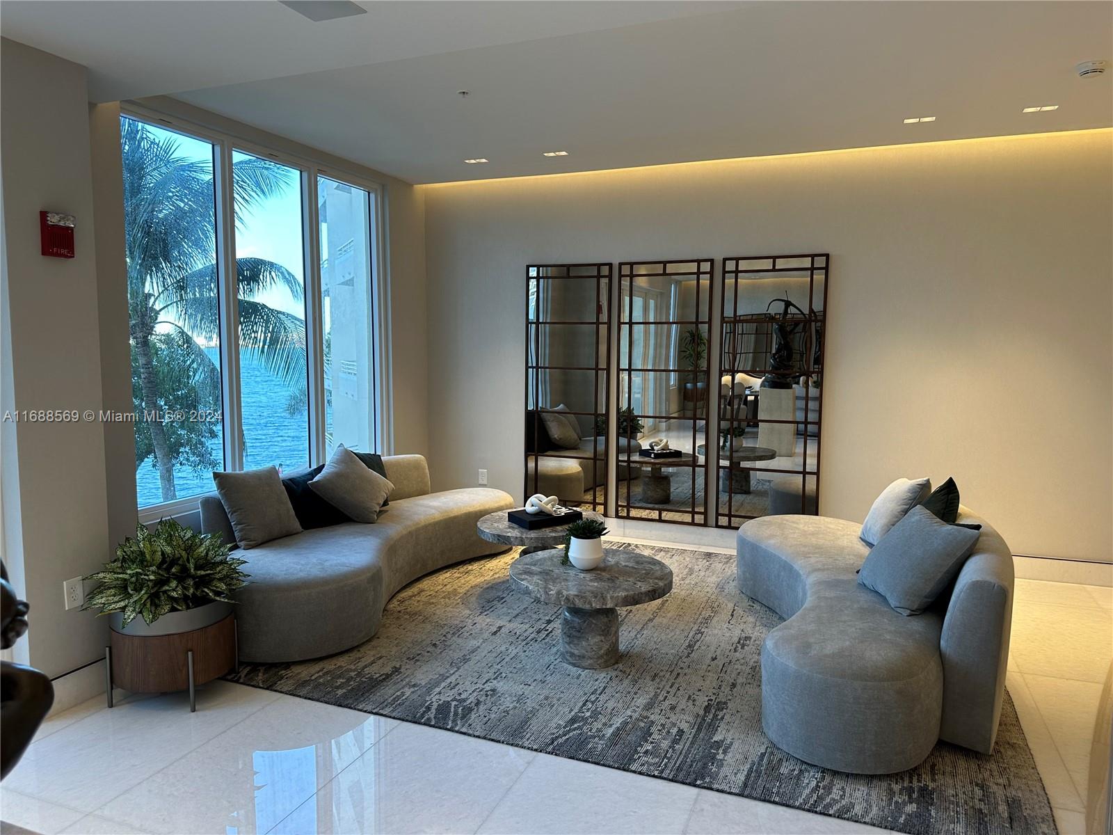 888 Brickell Key Drive, Unit 601 Miami, FL 33131 - Photo 23 of 42