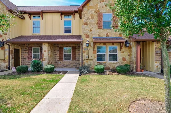$2,300 | 3110 Cullen Trail, College Station, TX 77845