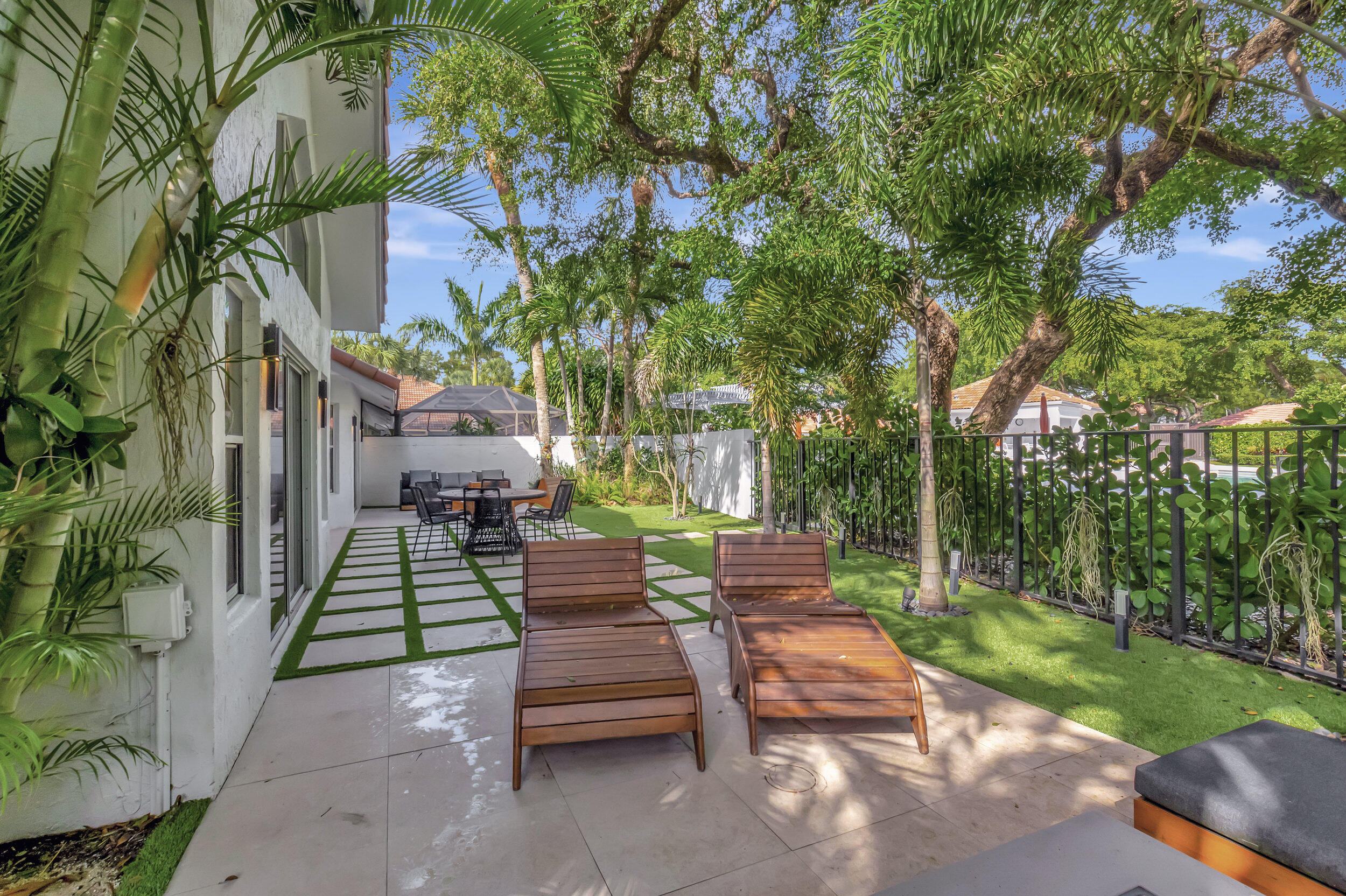 5254 Northwest 22nd Avenue Boca Raton, FL 33496 - Photo 36 of 50 not sure