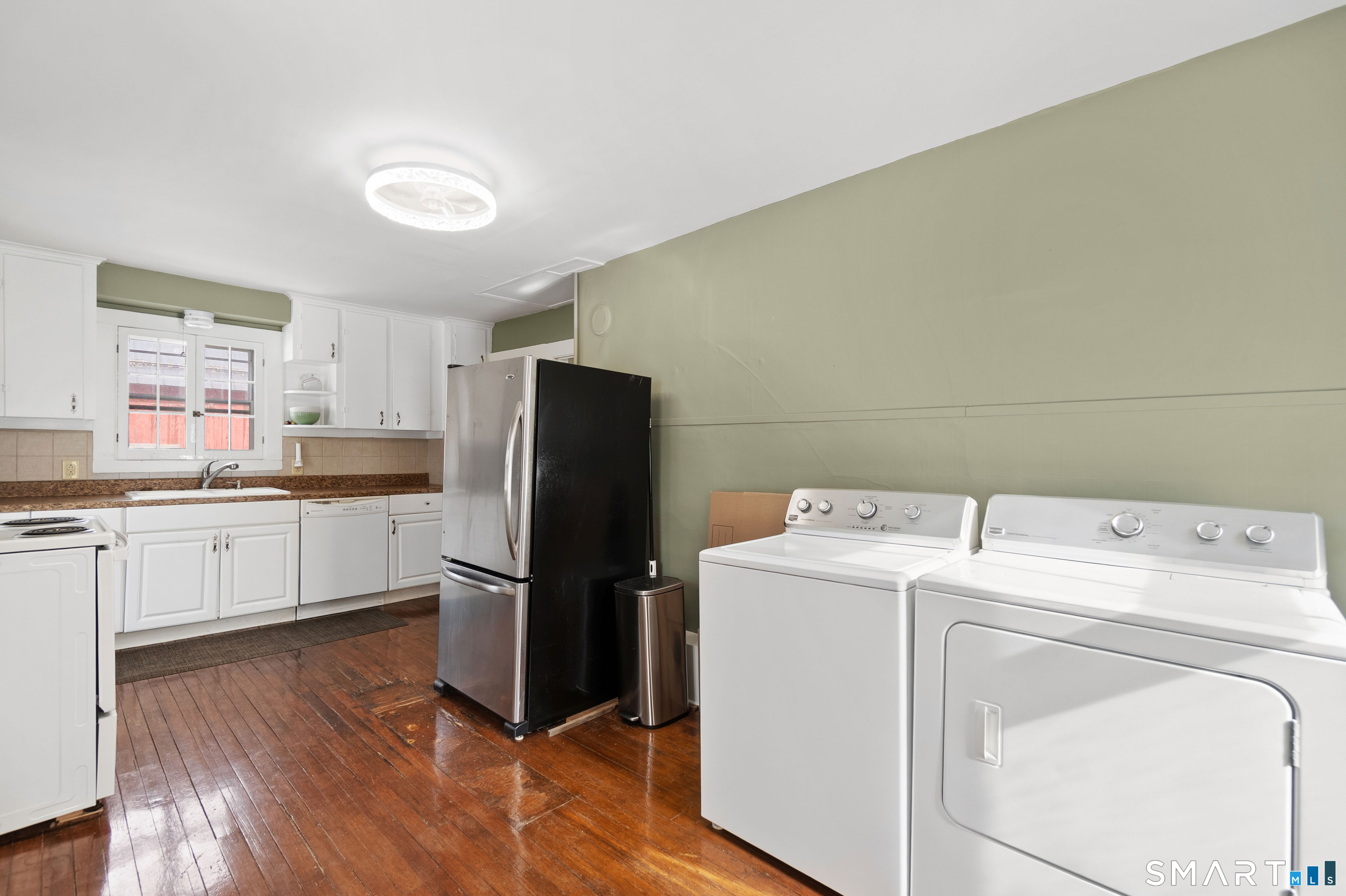 263 Seymour Road Woodbridge, CT 06525 - Photo 6 of 14