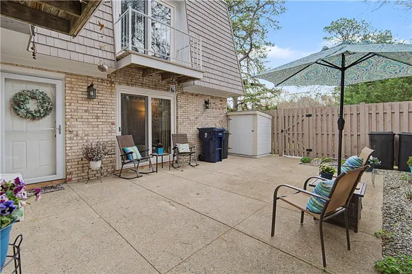 $390,000 | 19 Caddy Rock Road, Unit A, North Kingstown, RI 02852