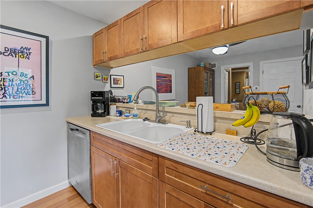 19 Caddy Rock Road, Unit A North Kingstown, RI 02852 - Photo 12 of 32