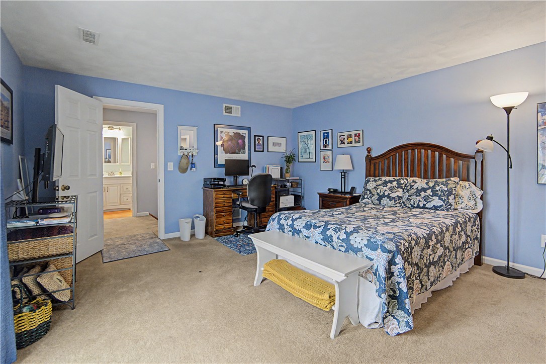 19 Caddy Rock Road, Unit A North Kingstown, RI 02852 - Photo 15 of 32