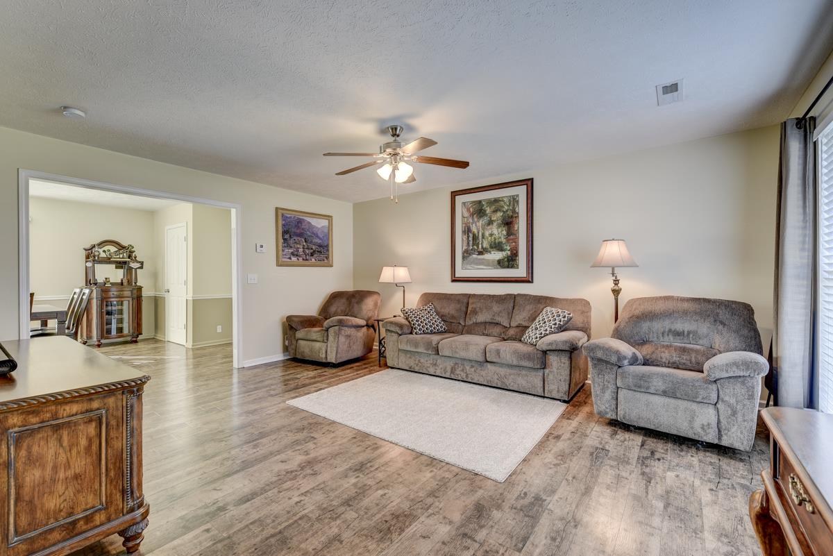2028 Rindle Court Murfreesboro, TN 37129 - Photo 4 of 24 Gallery Image 4