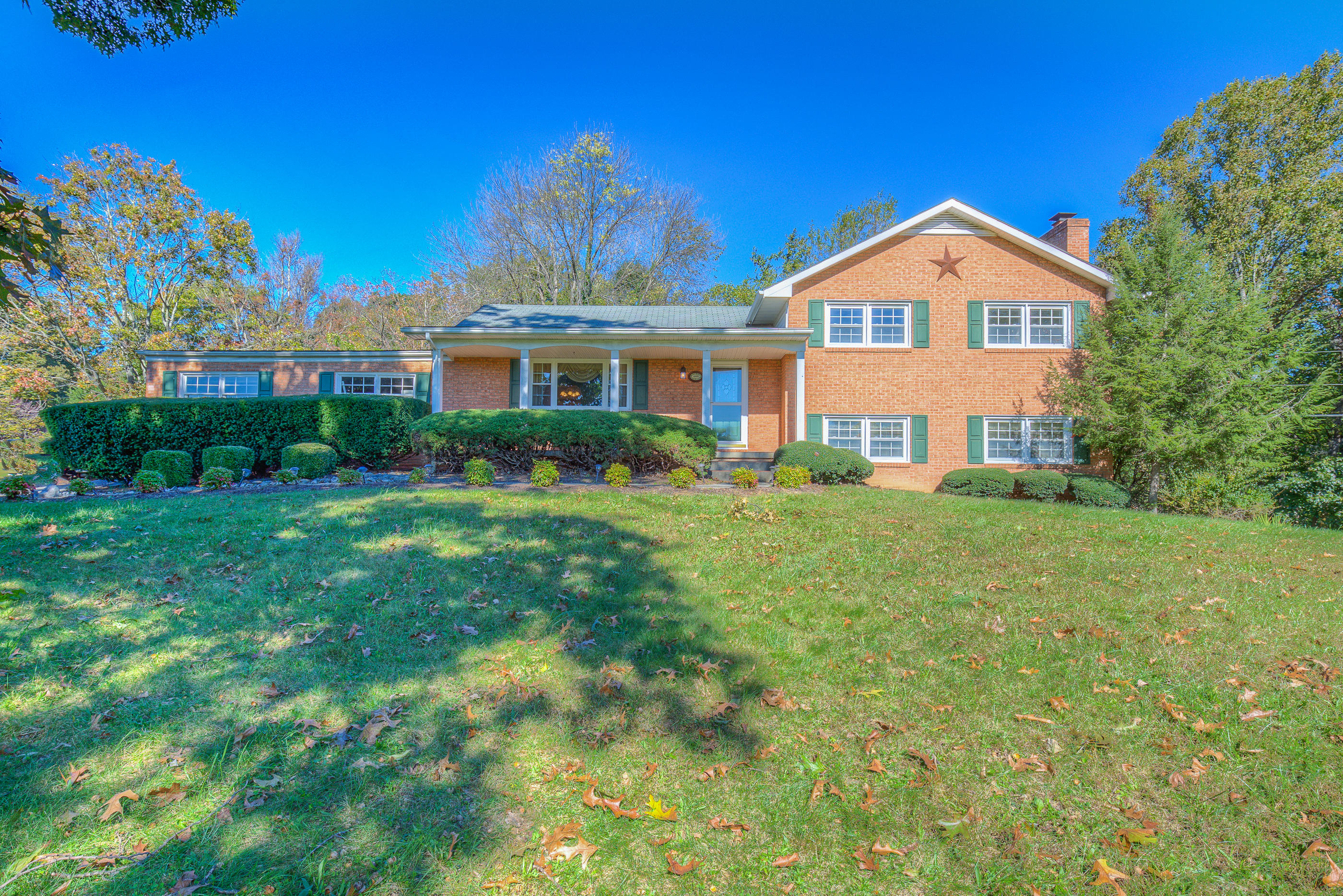 4999 Dan Robin Road Salem, VA 24153 - Photo 2 of 39 Set833from_IMG_4225