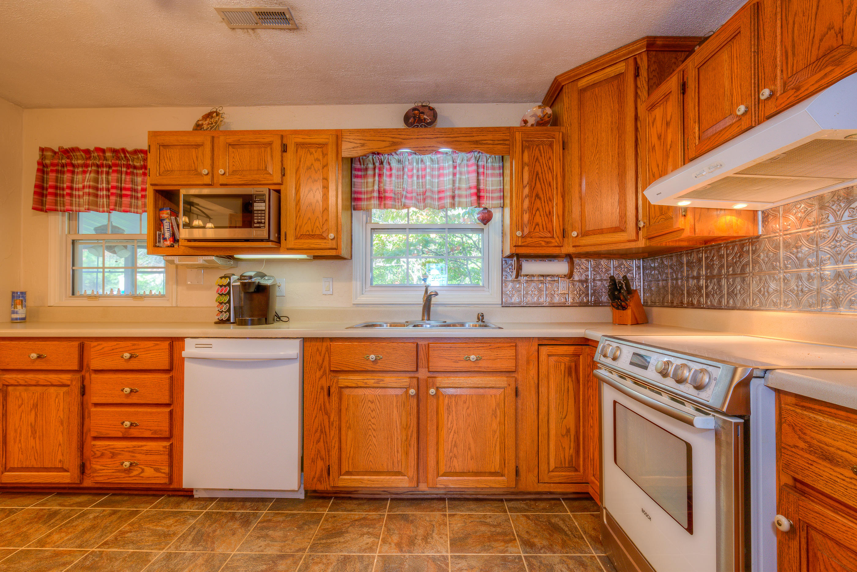 4999 Dan Robin Road Salem, VA 24153 - Photo 16 of 39 Set233from_IMG_4045