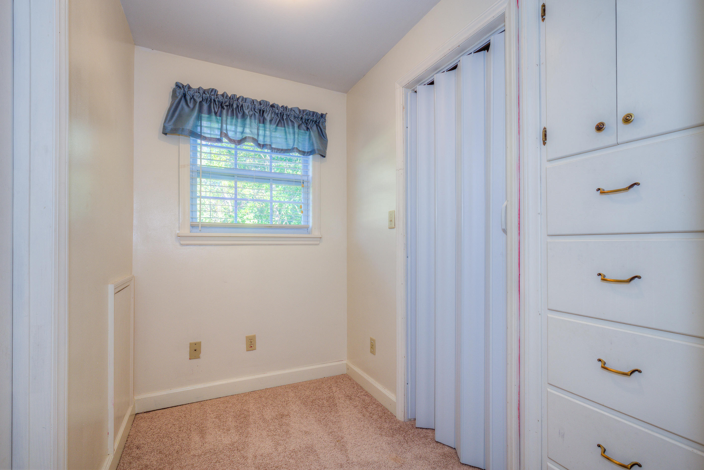 4999 Dan Robin Road Salem, VA 24153 - Photo 27 of 39 Set503from_IMG_4126