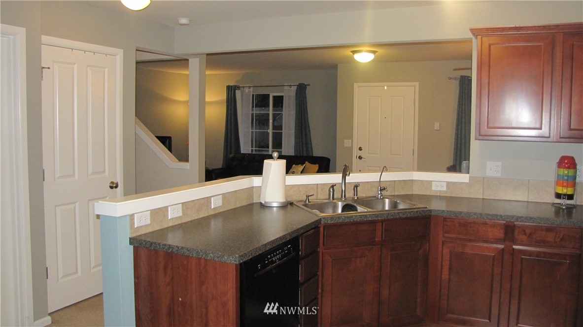 6612 Ruddell Road Southeast Lacey, WA 98513 - Photo 4 of 24 Gallery Image 4