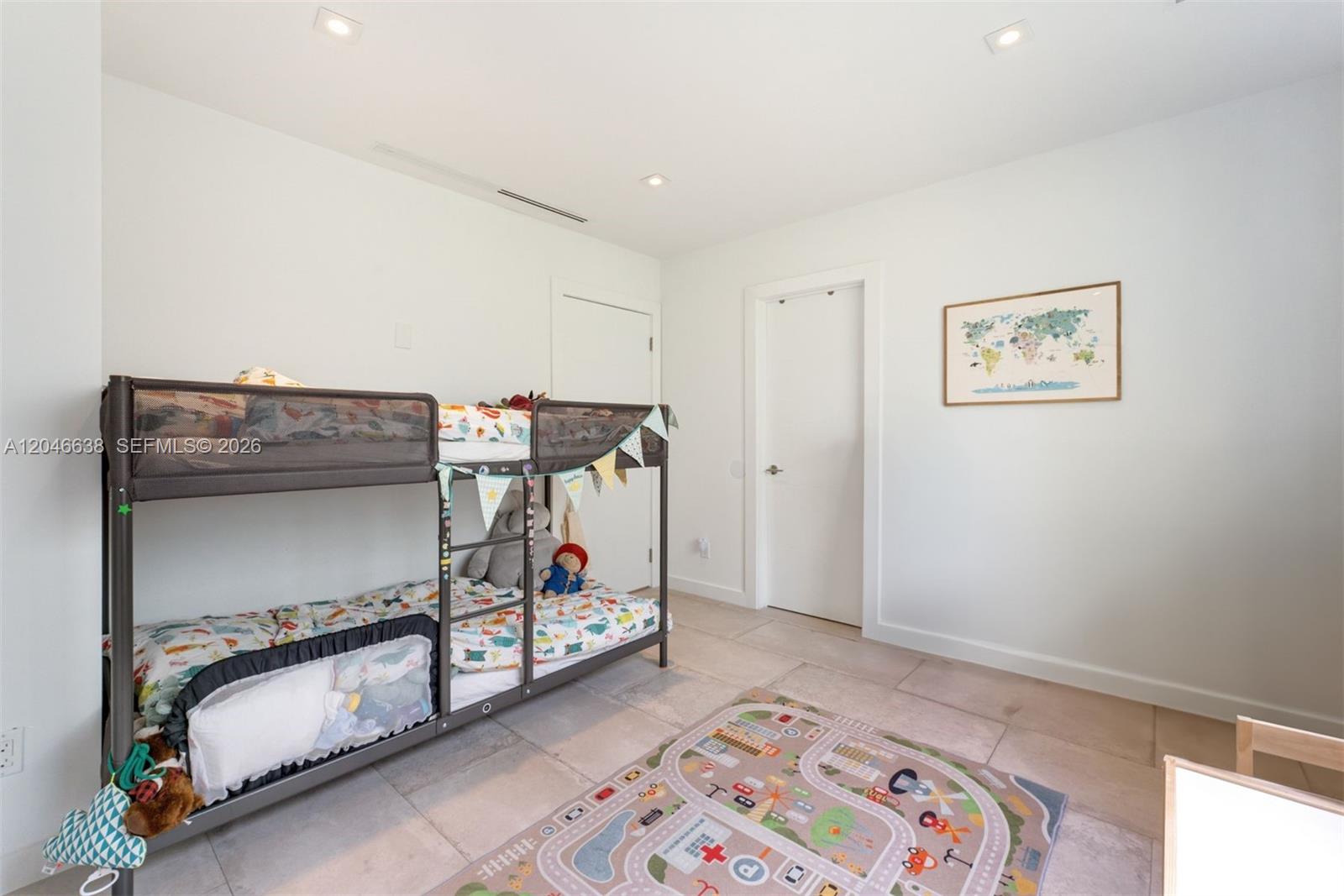 2908 Virginia Street, Unit 2908 Miami, FL 33133 - Photo 12 of 27