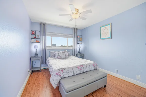 $219,600 | 112 Doolen Court, Unit 302, North Palm Beach, FL 33408