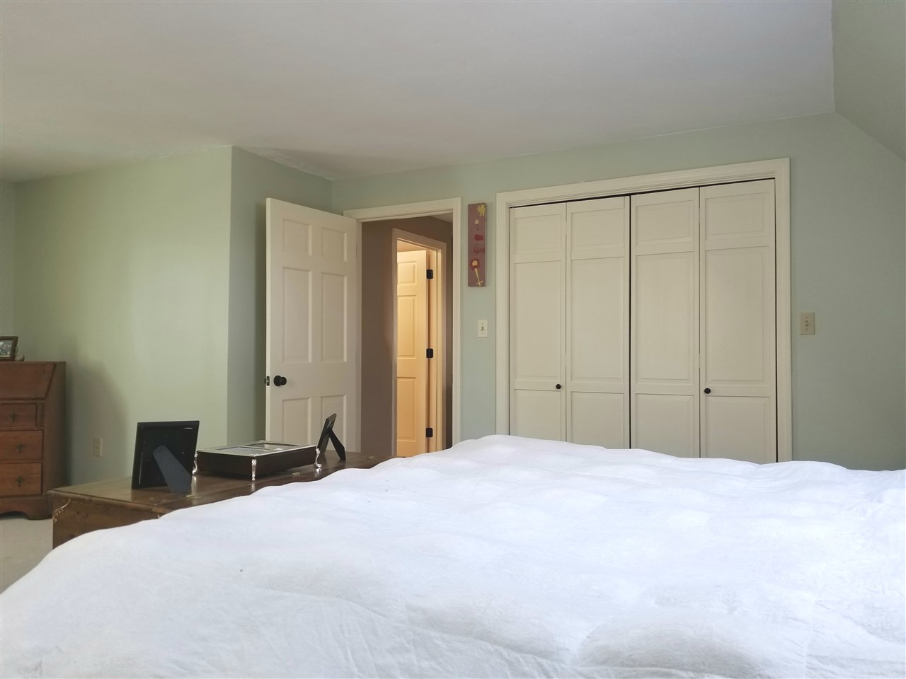 85 Goffstown Road Hooksett, NH 03106 - Photo 14 of 21