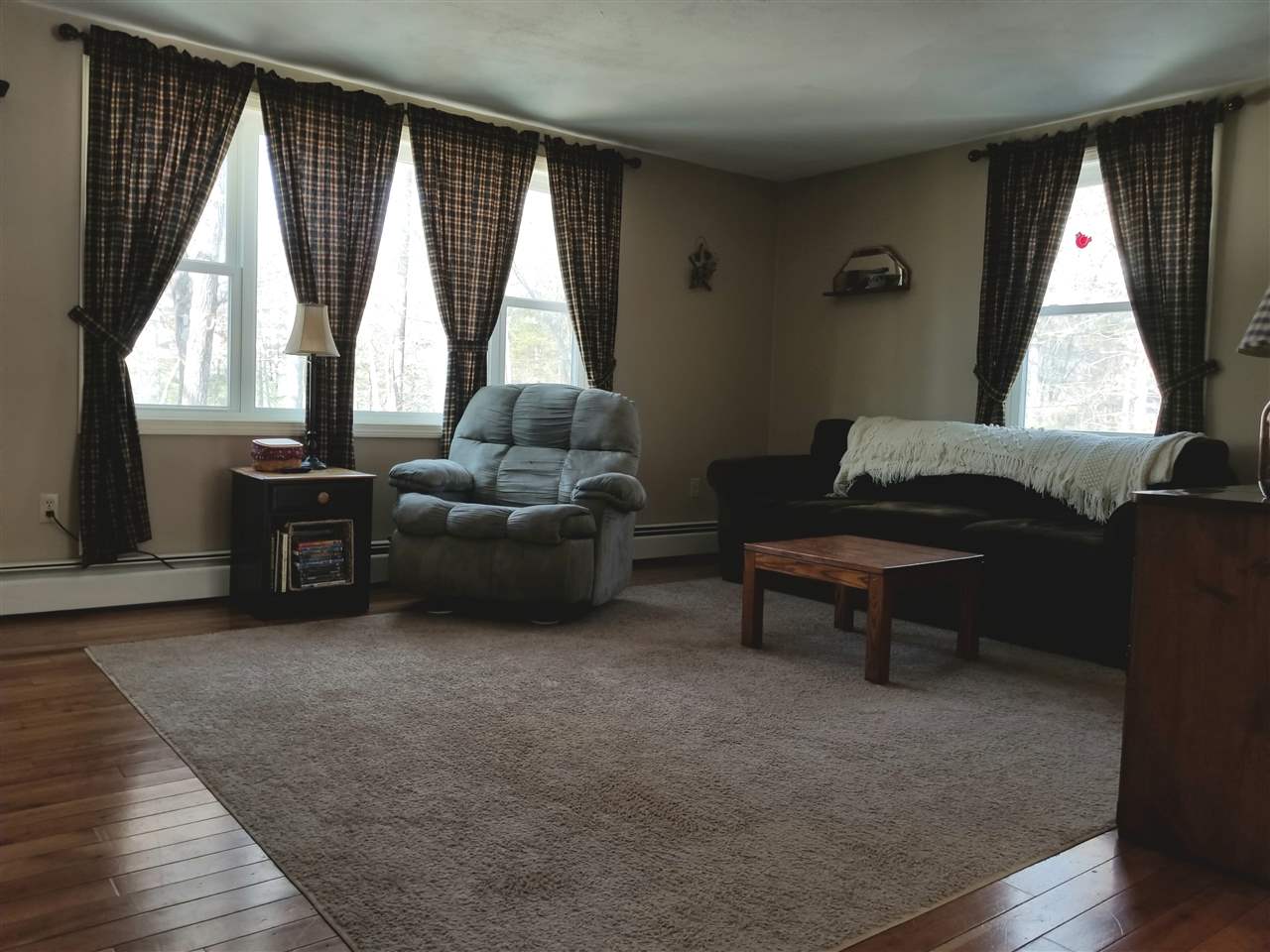 85 Goffstown Road Hooksett, NH 03106 - Photo 6 of 21