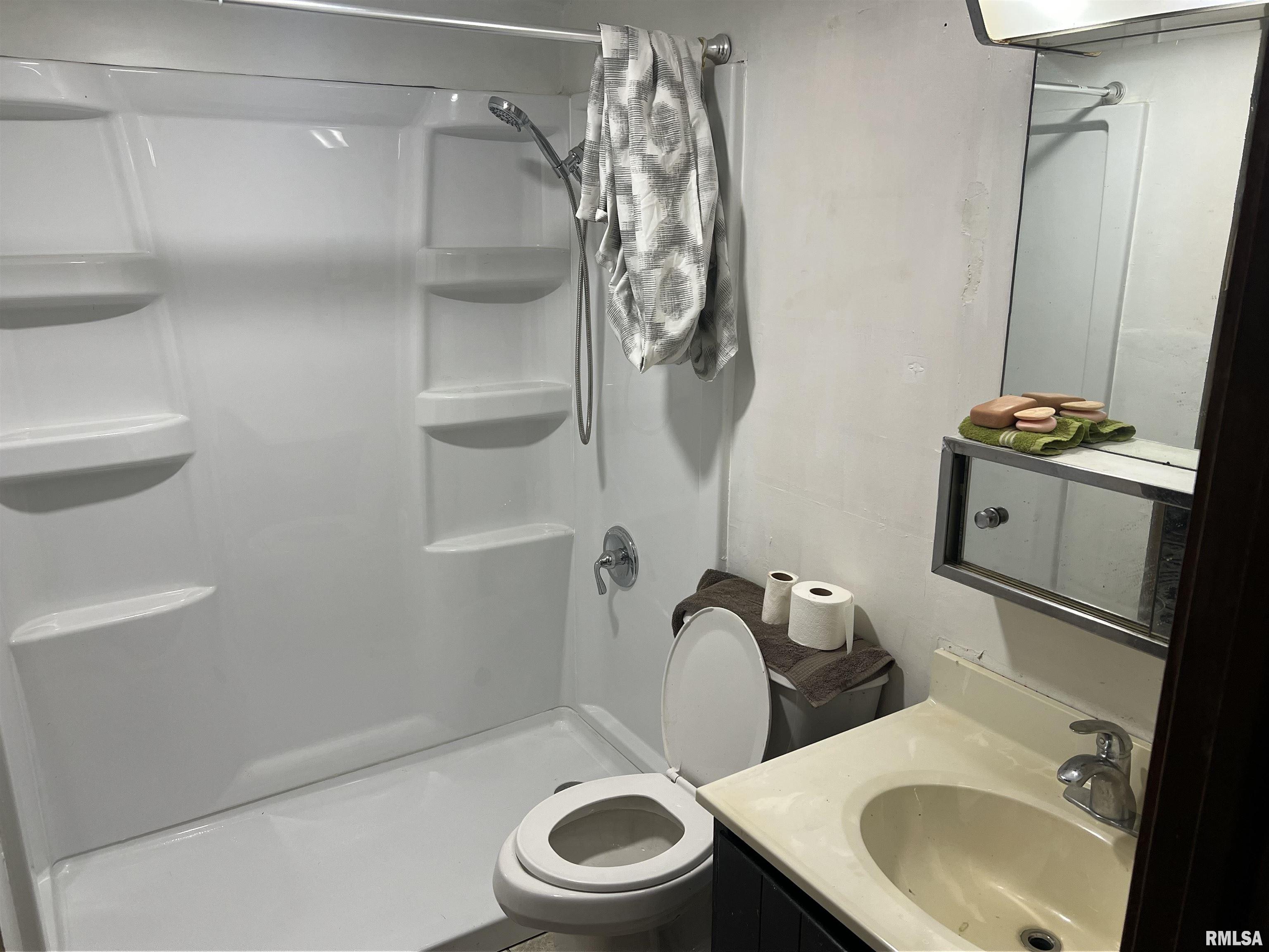 22648 Fleming Road Topeka, IL 61567 - Photo 22 of 28