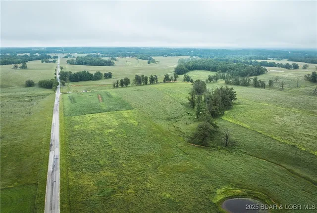 $585,000 | 1 Farm Road, Crane, MO 65633