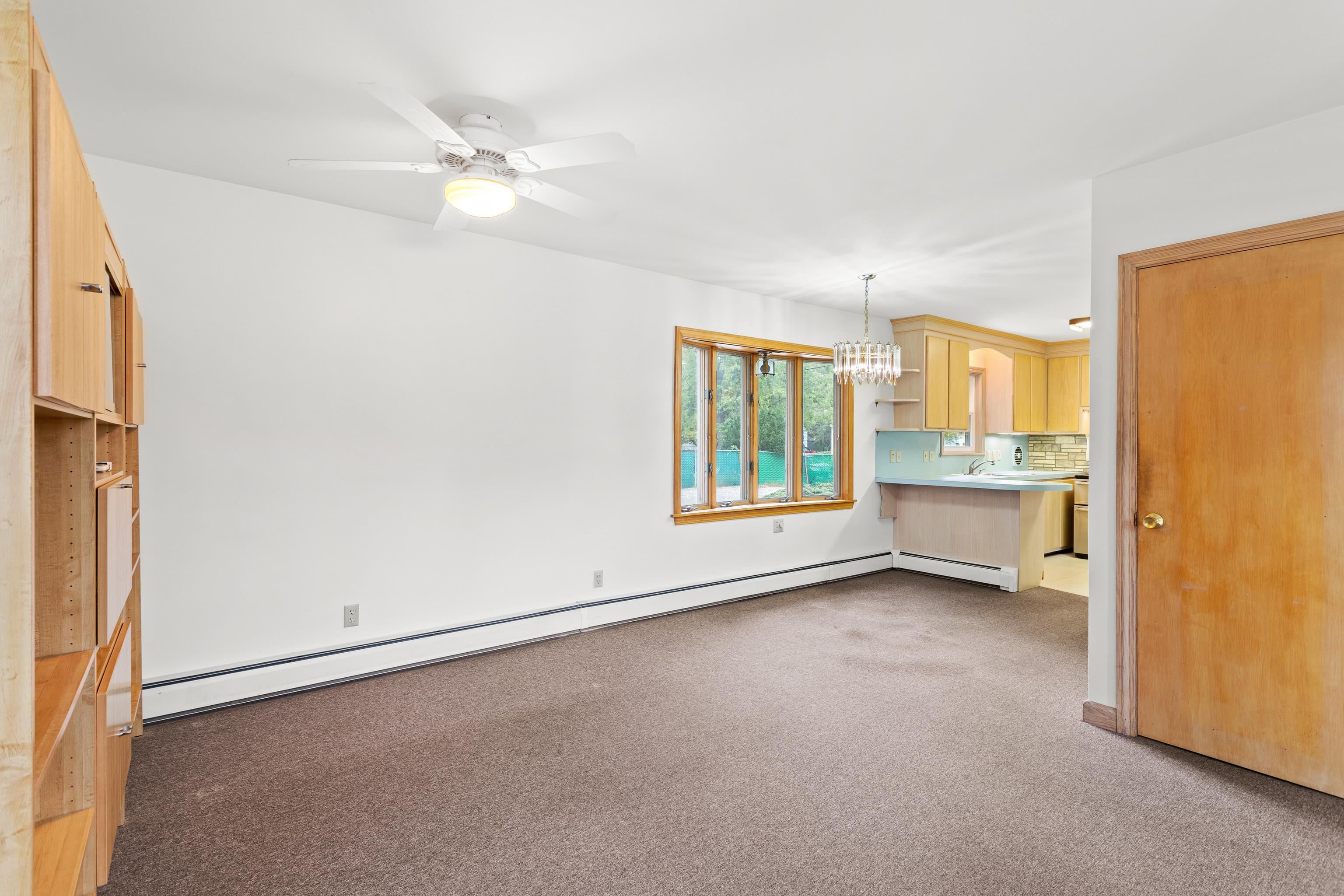 176 South Porter Street Manchester, NH 03103 - Photo 9 of 45