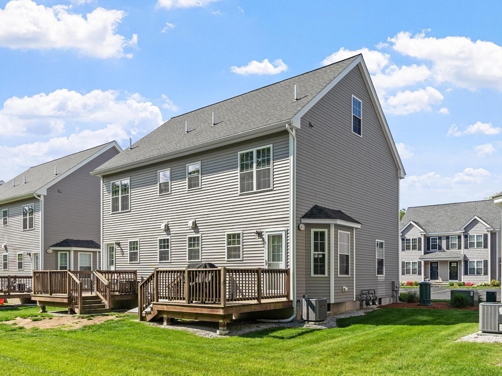 87 Riley Road, Unit 87 Tyngsborough, MA 01879 - Photo 6 of 28