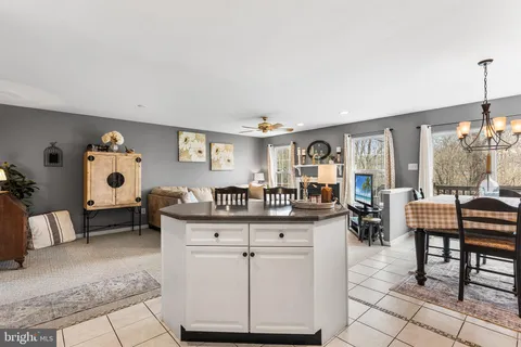 $424,000 | 1015 Andrew Way, Royersford, PA 19468