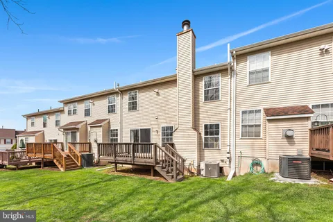 $424,000 | 1015 Andrew Way, Royersford, PA 19468