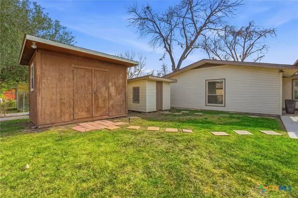 front view of house with a yard