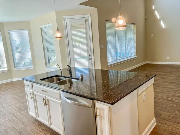 $4,800 | 3614 Bonnie Bend Drive, Katy, TX 77494