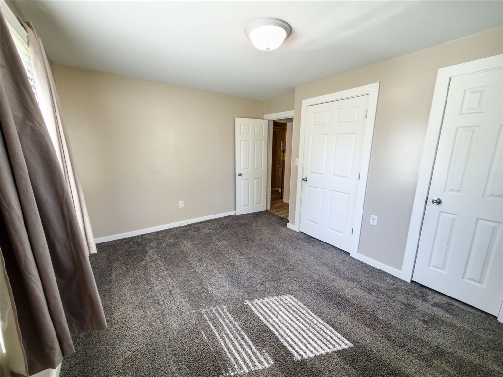 112 Northwest 4th Street Casey, IL 62420 - Photo 16 of 34