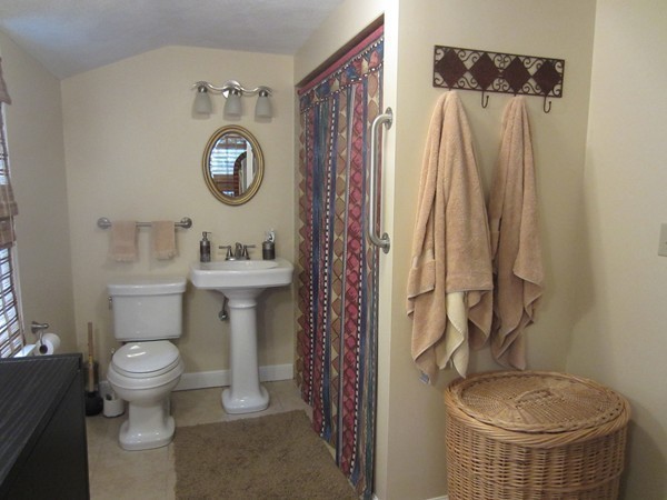 10 Lodge Road Wayland, MA 01778 - Photo 13 of 21 Gallery Image 13
