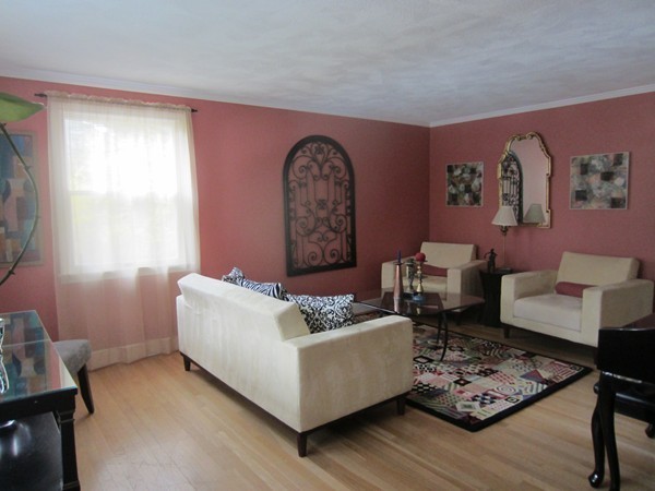 10 Lodge Road Wayland, MA 01778 - Photo 6 of 21 Gallery Image 6