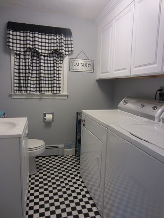 10 Lodge Road Wayland, MA 01778 - Photo 8 of 21 Gallery Image 8