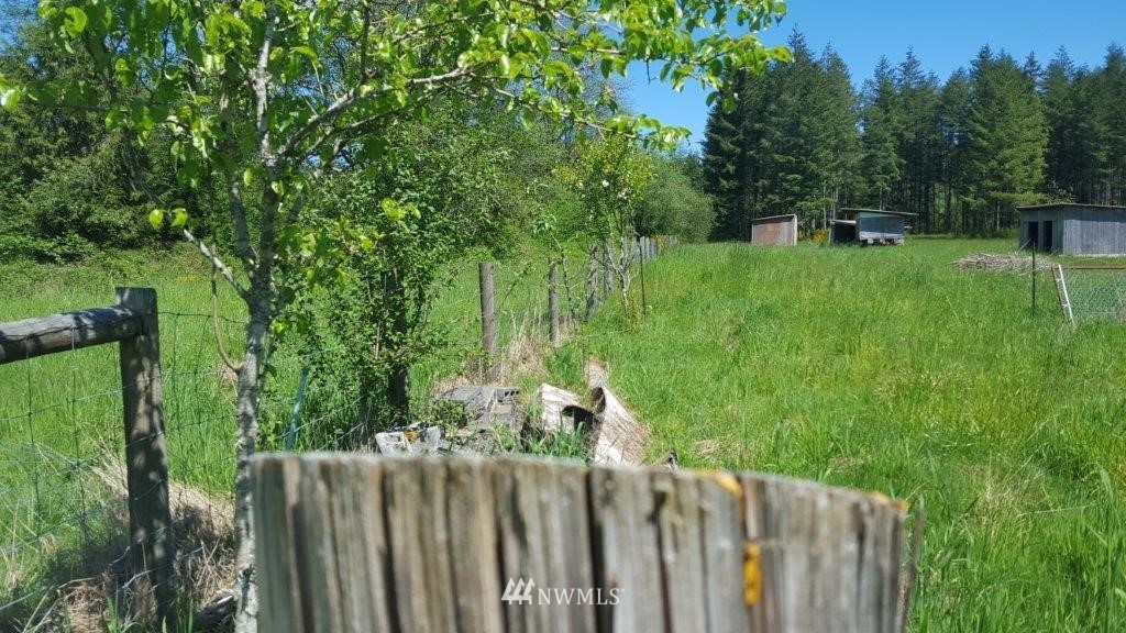 154 Johnson Road Onalaska, WA 98570 - Photo 12 of 24 Gallery Image 12