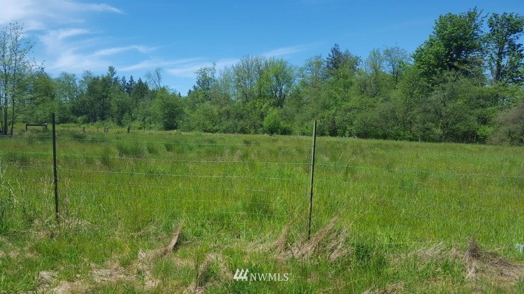 154 Johnson Road Onalaska, WA 98570 - Photo 3 of 24 Gallery Image 3