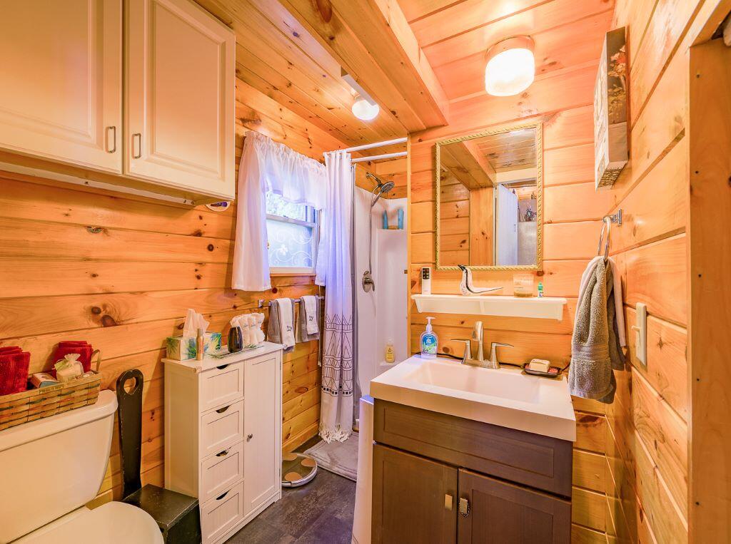 102 Jones Road Vassalboro, ME 04989 - Photo 16 of 21 Bathroom