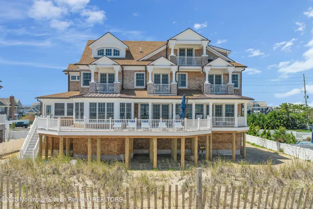 $40,000 | 1407 Ocean Avenue, Mantoloking, NJ 08738