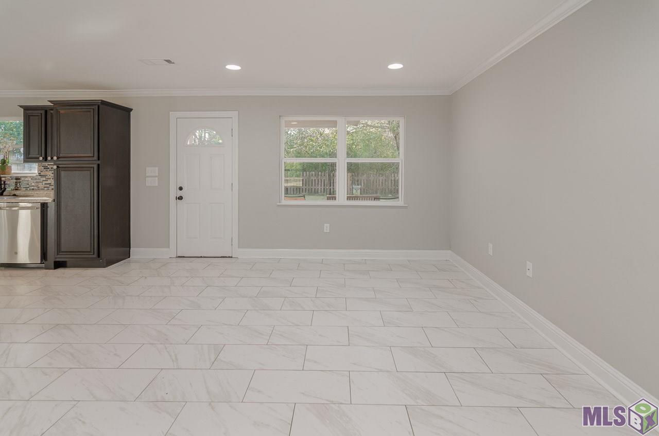 16410 Mockingbird Lane Baton Rouge, LA 70819 - Photo 4 of 18 Gallery Image 4
