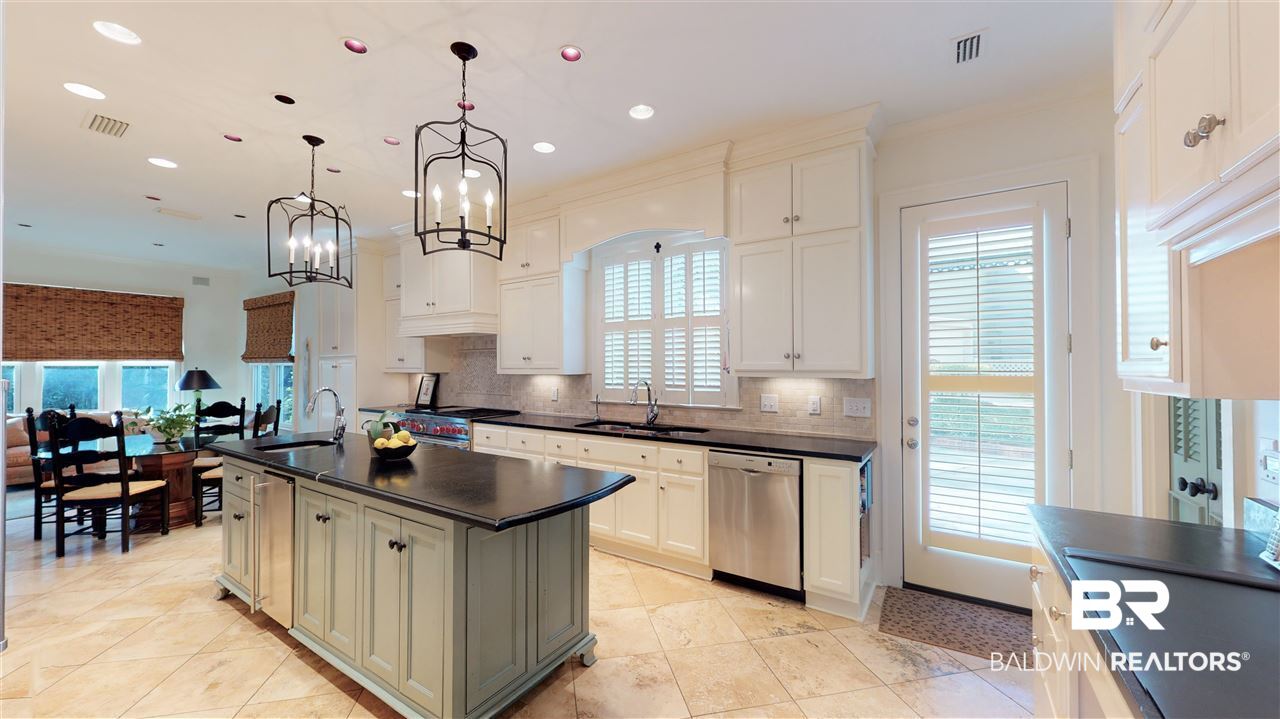 504 Hayfield Place Mobile, AL 36608 - Photo 10 of 31
